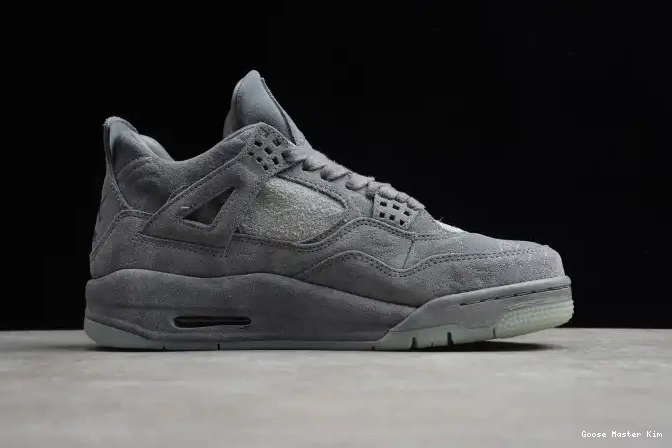 4 KAWS 930155-003 x Air Jordan Cool Grey 0514